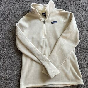 Patagonia 1/4 zip fleece